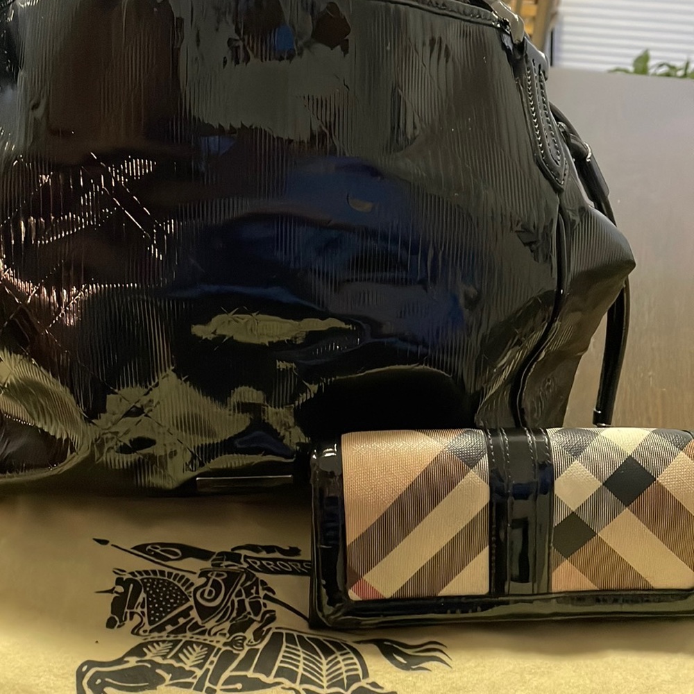 Burberry Handbag Check Patent SM Crossbody and Burberry Long Wallet